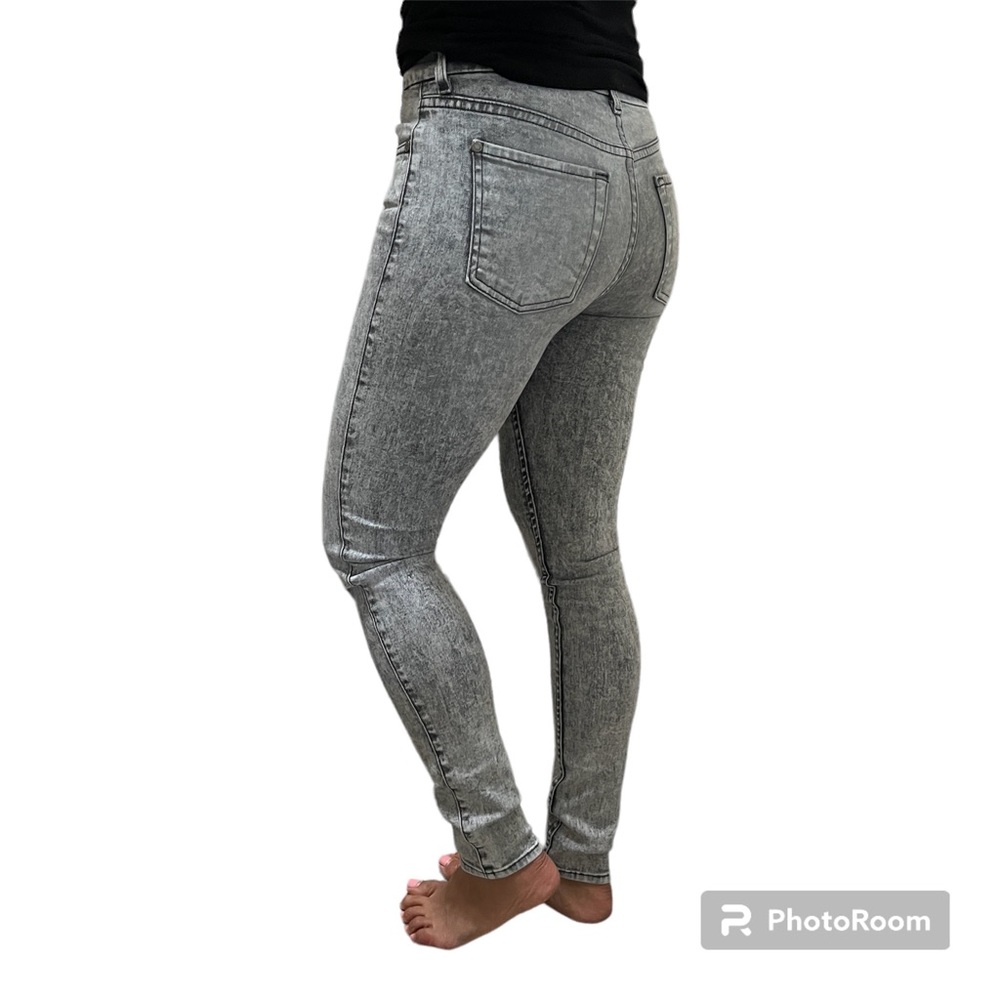 Women’s 7 for all Mankind Jeans, Midrise Ankle Skinny, Gray - Picture 3 of 11